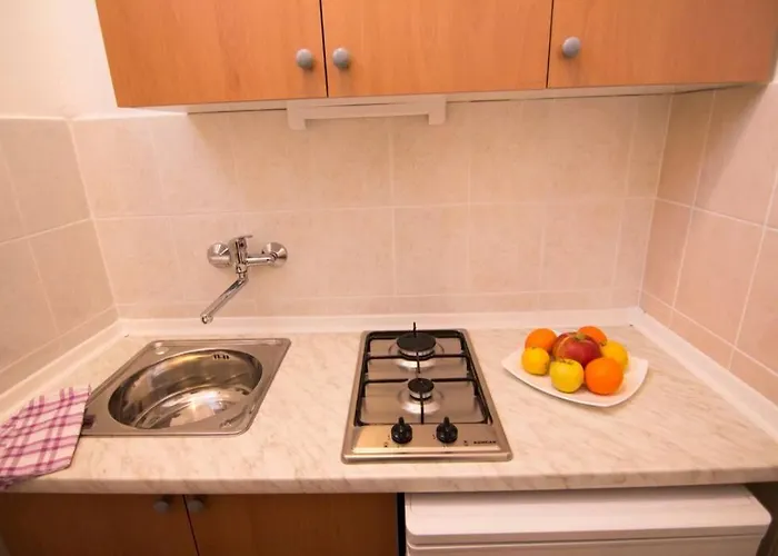 Sea View With Kitchen, Balcony&air Condition *