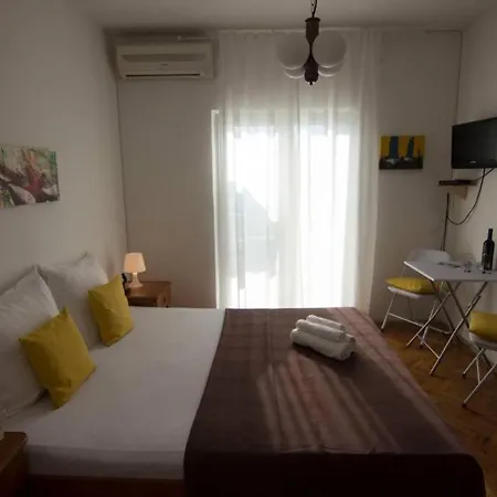Sea View With Kitchen, Balcony&air Condition * Barbat na Rabu