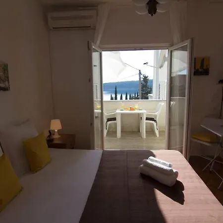 Apartmán Sea View With Kitchen, Balcony&air Condition