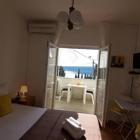 Sea View With Kitchen, Balcony&air Condition Appartamento Barbat na Rabu